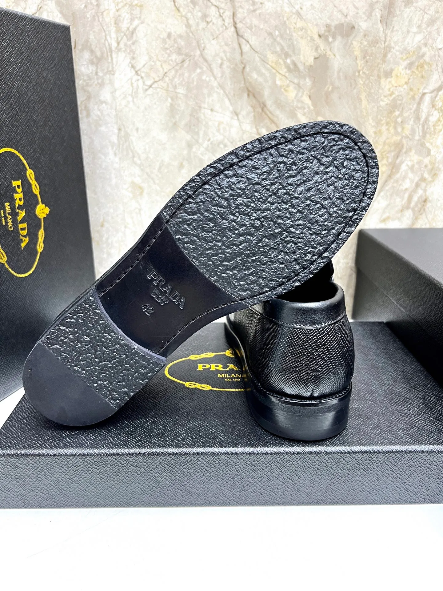 PRADA~ Size: 38-44 (customized 45/46 P: 💰880 P's original official website new high-end men's leather shoes, top-quality original replicas, made of imported open edge beads/calf leather, calf leather breathable lining, original leather outsole!